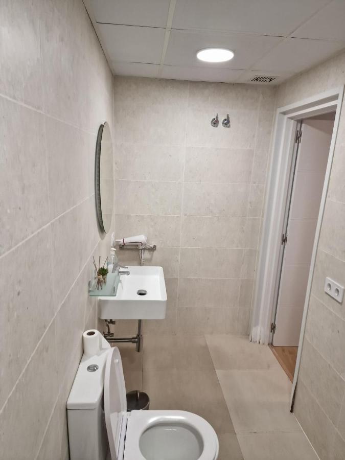 Moderno Apartamento Del Arquitecto Aparthotel Valencia Luaran gambar
