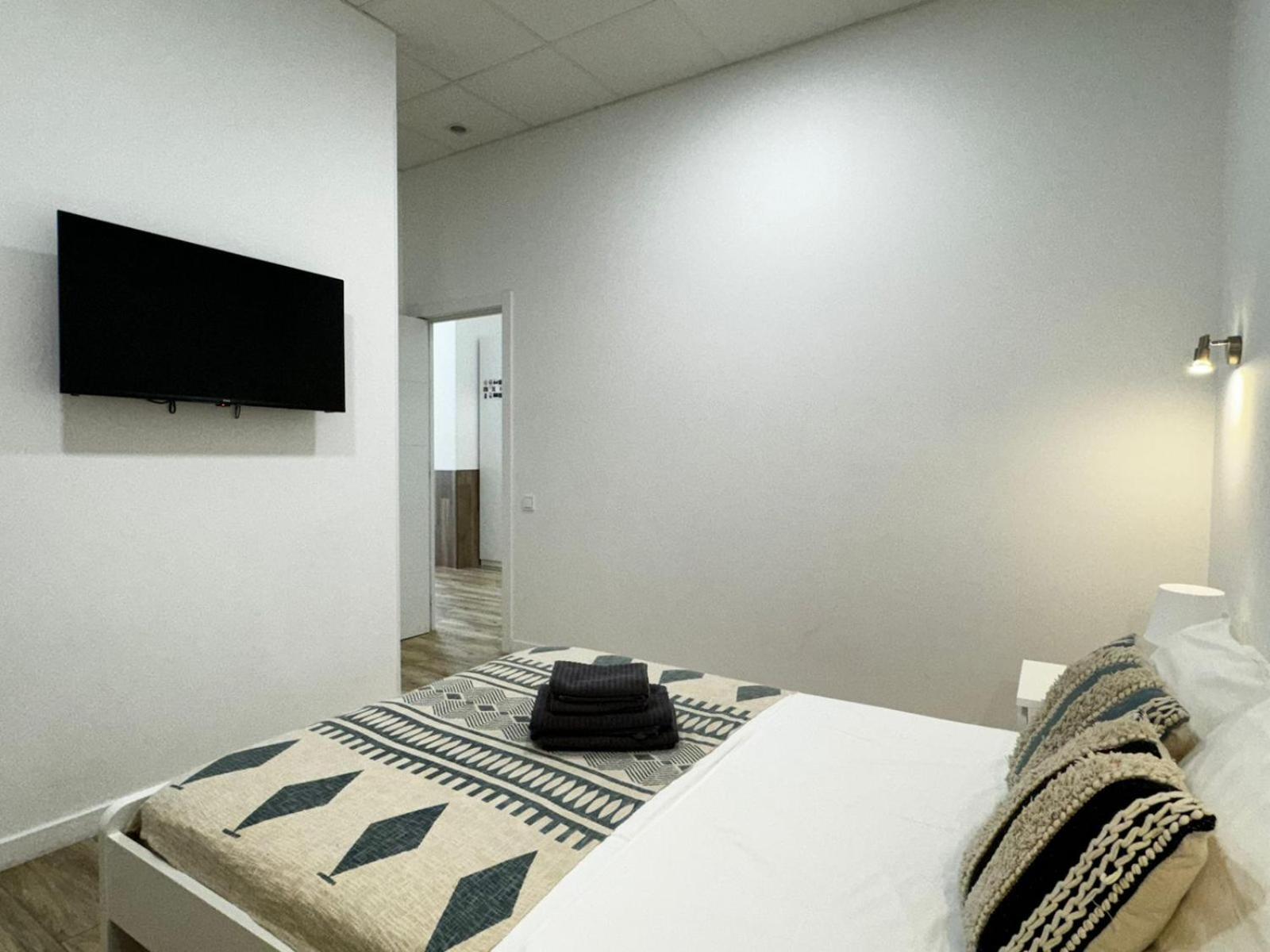 Moderno Apartamento Del Arquitecto Aparthotel Valencia Luaran gambar