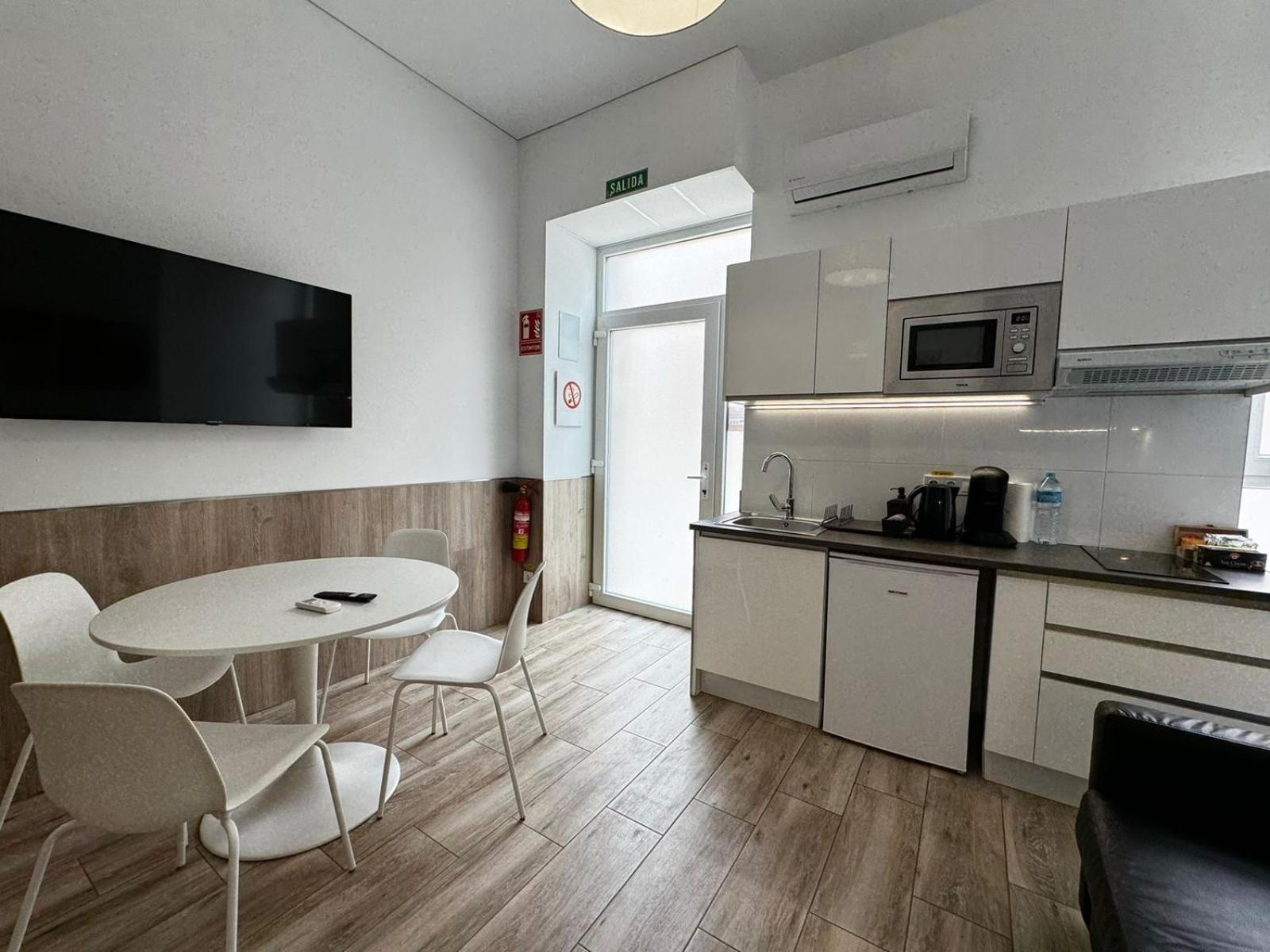 Moderno Apartamento Del Arquitecto Aparthotel Valencia Luaran gambar
